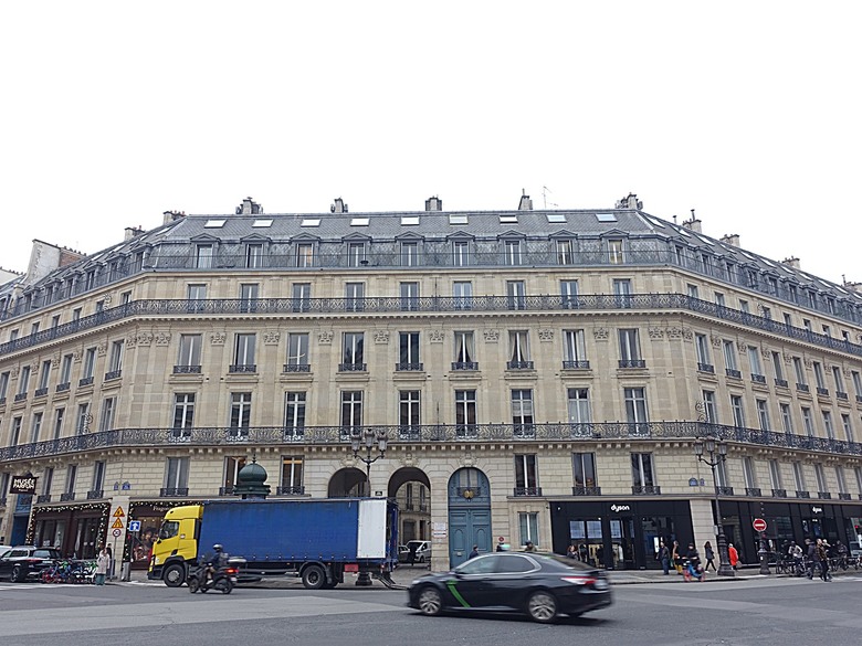 楓丹白露宮(Chateau de Fontainebleau),外掛凱旋門(Arc de Triomphe)、聖母院(Cathédrale Notre-Dame de Paris)、歌劇院(Palais Garnier)、莫里哀噴泉(Fontaine Molière)、聖米歇爾噴泉(Fontaine Saint-Michel) — 世界文化遺產 之 楓丹白靈宮及其園林(Palace and Park of Fontainebleau) — 2023年冬季歐洲行旅 第八部
