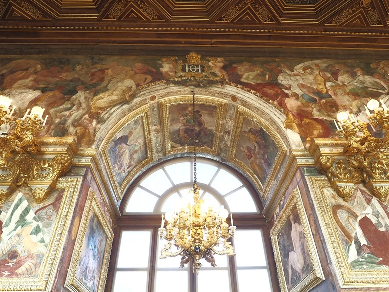 楓丹白露宮(Chateau de Fontainebleau)，外掛凱旋門(Arc de Triomphe)、聖母院(Cathédrale Notre-Dame de Paris)、歌劇院(Palais Garnier)、莫里哀噴泉(Fontaine Molière)、聖米歇爾噴泉(Fontaine Saint-Michel) — 世界文化遺產 之 楓丹白靈宮及其園林(Palace and Park of Fontainebleau) — 2023年冬季歐洲行旅 第八部