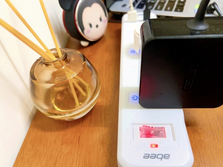 超好用生活小幫手開箱 x abee EC-54631 1.8M 電源延長線+USB+Type-C 5開4座