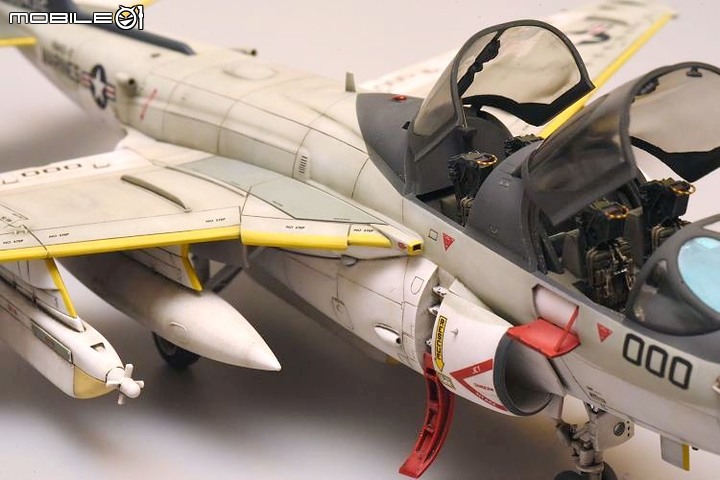 [模型製作記] EA-6B徘徊者(Prowler)電戰機 1/72