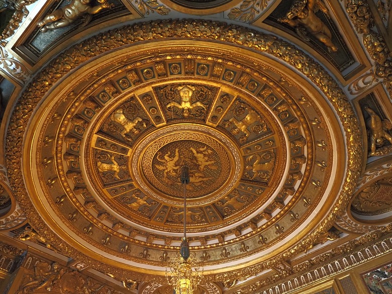 楓丹白露宮(Chateau de Fontainebleau),外掛凱旋門(Arc de Triomphe)、聖母院(Cathédrale Notre-Dame de Paris)、歌劇院(Palais Garnier)、莫里哀噴泉(Fontaine Molière)、聖米歇爾噴泉(Fontaine Saint-Michel) — 世界文化遺產 之 楓丹白靈宮及其園林(Palace and Park of Fontainebleau) — 2023年冬季歐洲行旅 第八部