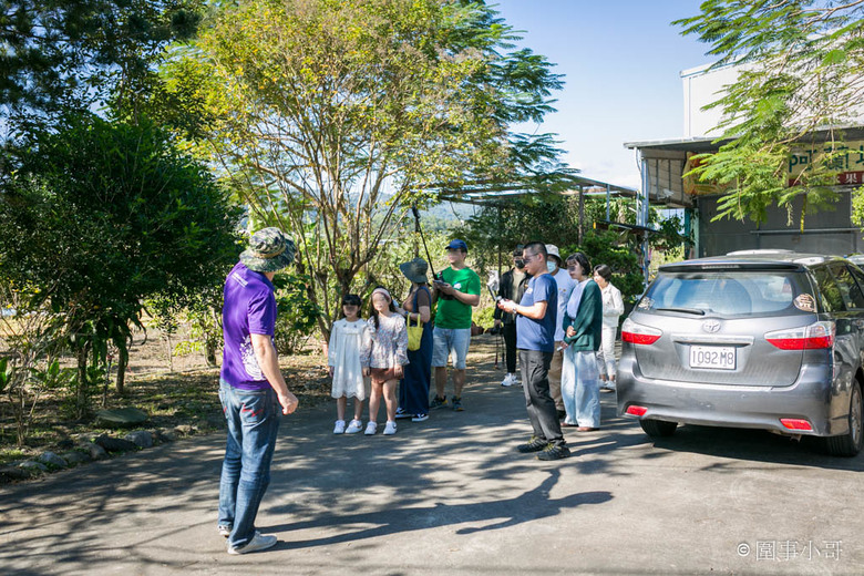 宜蘭員山愜意半日遊-宜蘭女婿陪你遊宜蘭！芭樂果枝筆手作超有質感，花果野食趣體驗在果園裡享用在地媽媽們精心製作的無菜單精緻料理