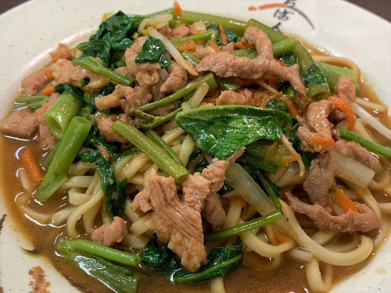 點我看大圖 想不到炒飯、炒麵店也有許多好吃的餐廳菜