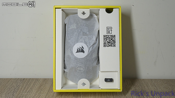點我看大圖 【開箱】賊船輕量、三模對稱鼠 | CORSAIR M75 AIR WIRELESS