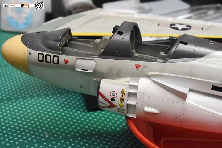 [模型製作記] EA-6B徘徊者(Prowler)電戰機 1/72