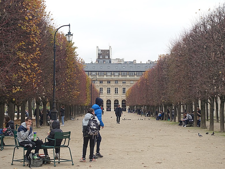 凡爾賽宮(Château de Versailles) — 世界文化遺產 之 凡爾賽宮及其園林(Palace and Park of Versailles) — 外掛巴黎市政廳(Hôtel de Ville)、古監獄(Conciergerie) 、皇家宮殿(Domaine National du Palais-Royal) — 2023年冬季歐洲行旅 第七部