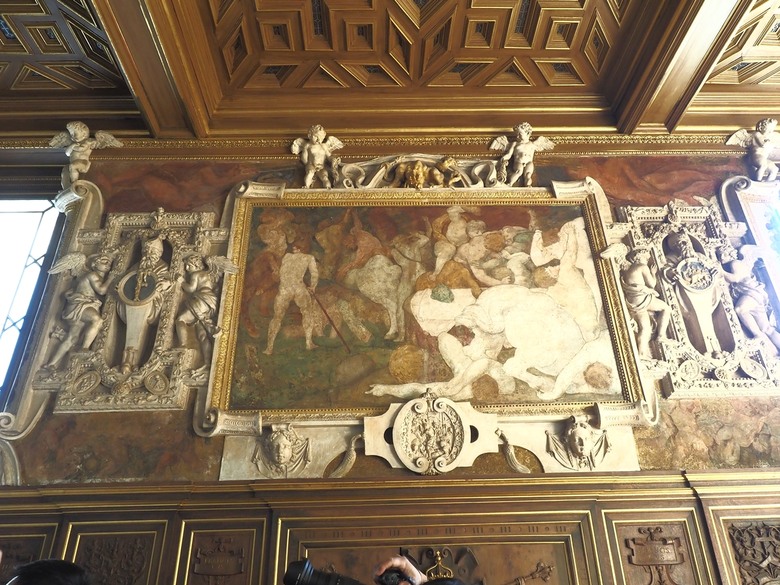 楓丹白露宮(Chateau de Fontainebleau)，外掛凱旋門(Arc de Triomphe)、聖母院(Cathédrale Notre-Dame de Paris)、歌劇院(Palais Garnier)、莫里哀噴泉(Fontaine Molière)、聖米歇爾噴泉(Fontaine Saint-Michel) — 世界文化遺產 之 楓丹白靈宮及其園林(Palace and Park of Fontainebleau) — 2023年冬季歐洲行旅 第八部