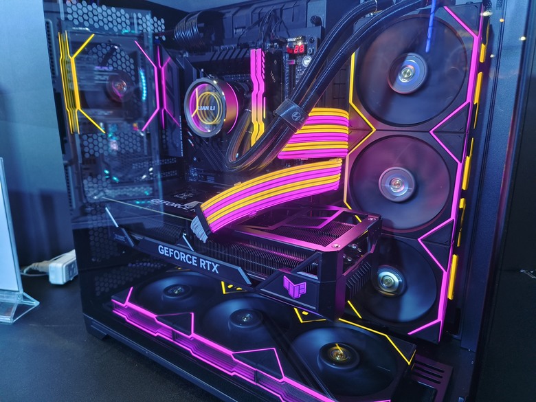 LIAN LI 2023 Gamforce 電競嘉年華 心得分享