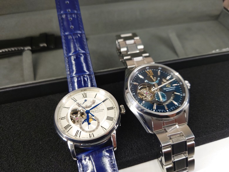 點我看大圖 東方之星 Orient Star Moon Phase 系列 月相 半鏤空錶 RE-AY0106S 開箱
