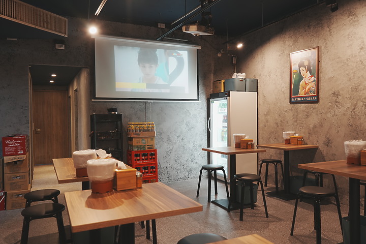 點我看大圖 平價日式串燒居酒屋!下班小酌的好去處~
