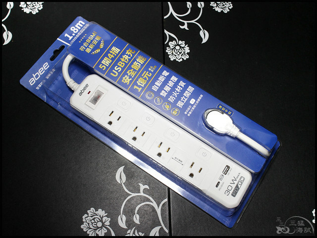 【快譯通abee EC-54631 1.8M電源延長線】5開4座、USB、TypeC快充,專利開關設計,BSMI最新安規,過載自動斷電!