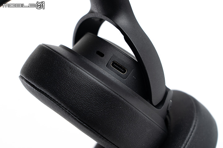 JBL Tune 770NC 耳罩式降噪耳機｜輕巧高續航、聚焦性價比！
