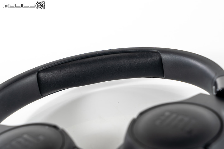 JBL Tune 770NC 耳罩式降噪耳機｜輕巧高續航、聚焦性價比！