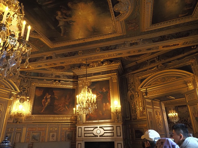 楓丹白露宮(Chateau de Fontainebleau),外掛凱旋門(Arc de Triomphe)、聖母院(Cathédrale Notre-Dame de Paris)、歌劇院(Palais Garnier)、莫里哀噴泉(Fontaine Molière)、聖米歇爾噴泉(Fontaine Saint-Michel) — 世界文化遺產 之 楓丹白靈宮及其園林(Palace and Park of Fontainebleau) — 2023年冬季歐洲行旅 第八部
