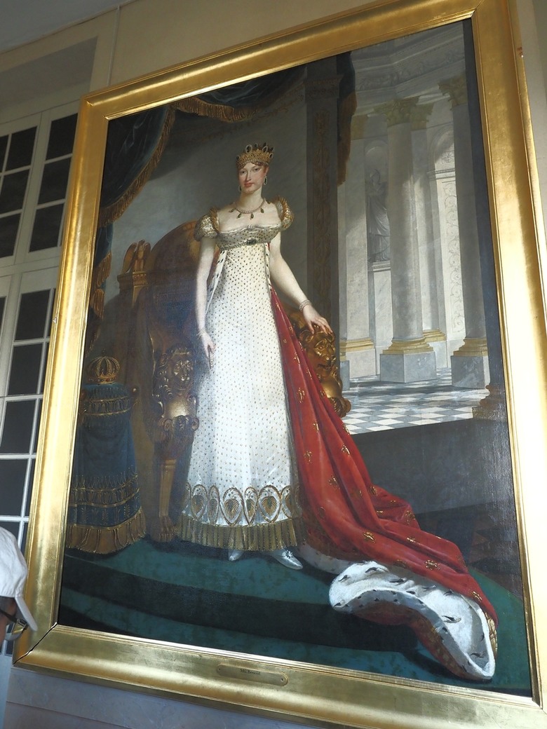 楓丹白露宮(Chateau de Fontainebleau),外掛凱旋門(Arc de Triomphe)、聖母院(Cathédrale Notre-Dame de Paris)、歌劇院(Palais Garnier)、莫里哀噴泉(Fontaine Molière)、聖米歇爾噴泉(Fontaine Saint-Michel) — 世界文化遺產 之 楓丹白靈宮及其園林(Palace and Park of Fontainebleau) — 2023年冬季歐洲行旅 第八部