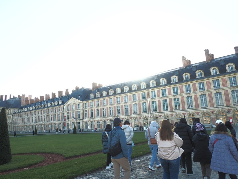 楓丹白露宮(Chateau de Fontainebleau),外掛凱旋門(Arc de Triomphe)、聖母院(Cathédrale Notre-Dame de Paris)、歌劇院(Palais Garnier)、莫里哀噴泉(Fontaine Molière)、聖米歇爾噴泉(Fontaine Saint-Michel) — 世界文化遺產 之 楓丹白靈宮及其園林(Palace and Park of Fontainebleau) — 2023年冬季歐洲行旅 第八部