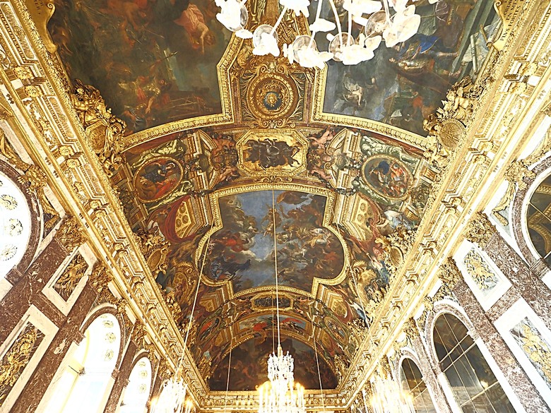 凡爾賽宮(Château de Versailles) — 世界文化遺產 之 凡爾賽宮及其園林(Palace and Park of Versailles) — 外掛巴黎市政廳(Hôtel de Ville)、古監獄(Conciergerie) 、皇家宮殿(Domaine National du Palais-Royal) — 2023年冬季歐洲行旅 第七部