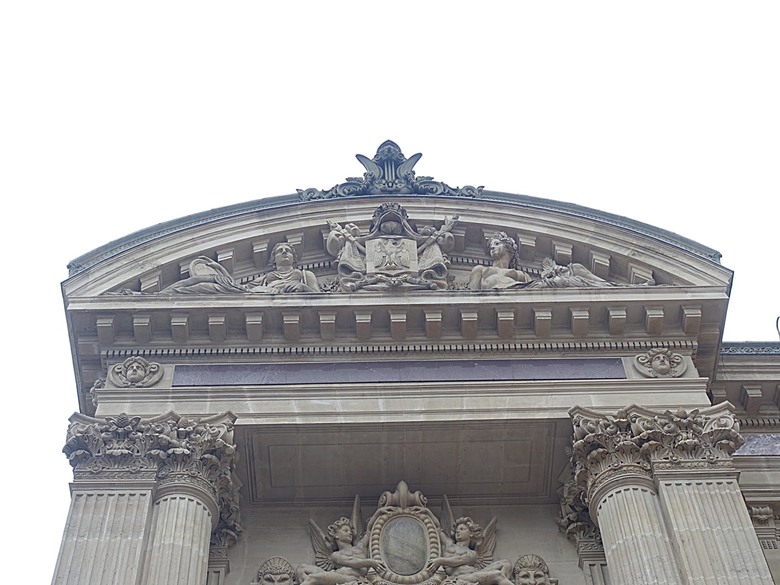 楓丹白露宮(Chateau de Fontainebleau)，外掛凱旋門(Arc de Triomphe)、聖母院(Cathédrale Notre-Dame de Paris)、歌劇院(Palais Garnier)、莫里哀噴泉(Fontaine Molière)、聖米歇爾噴泉(Fontaine Saint-Michel) — 世界文化遺產 之 楓丹白靈宮及其園林(Palace and Park of Fontainebleau) — 2023年冬季歐洲行旅 第八部