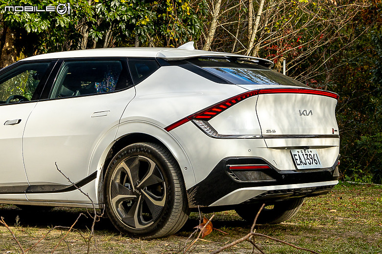 Kia EV6 GT-line 增程版試駕|帶著帥氣外觀與長續航里程,遠征「上帝的部落」!