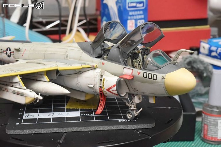 [模型製作記] EA-6B徘徊者(Prowler)電戰機 1/72