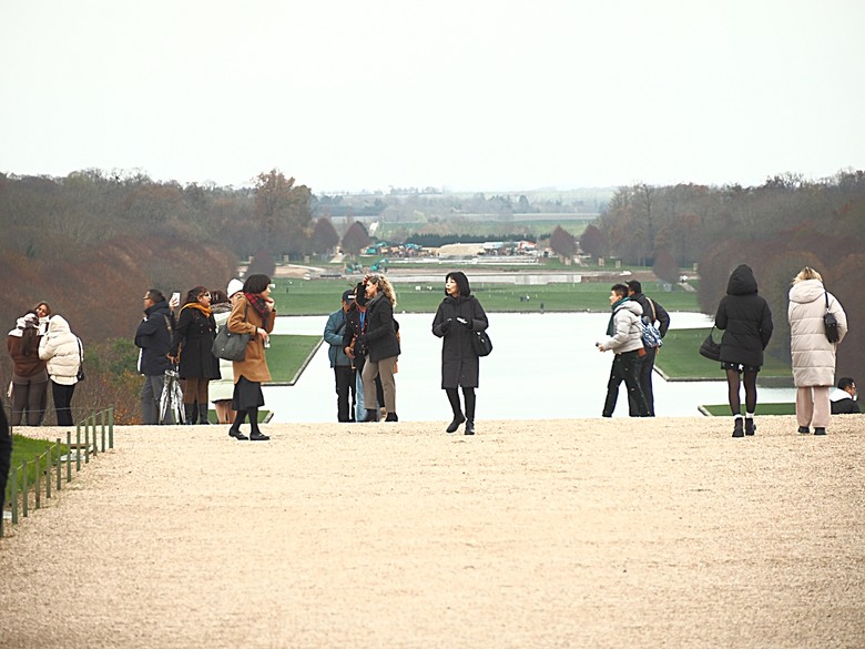凡爾賽宮(Château de Versailles) — 世界文化遺產 之 凡爾賽宮及其園林(Palace and Park of Versailles) — 外掛巴黎市政廳(Hôtel de Ville)、古監獄(Conciergerie) 、皇家宮殿(Domaine National du Palais-Royal) — 2023年冬季歐洲行旅 第七部