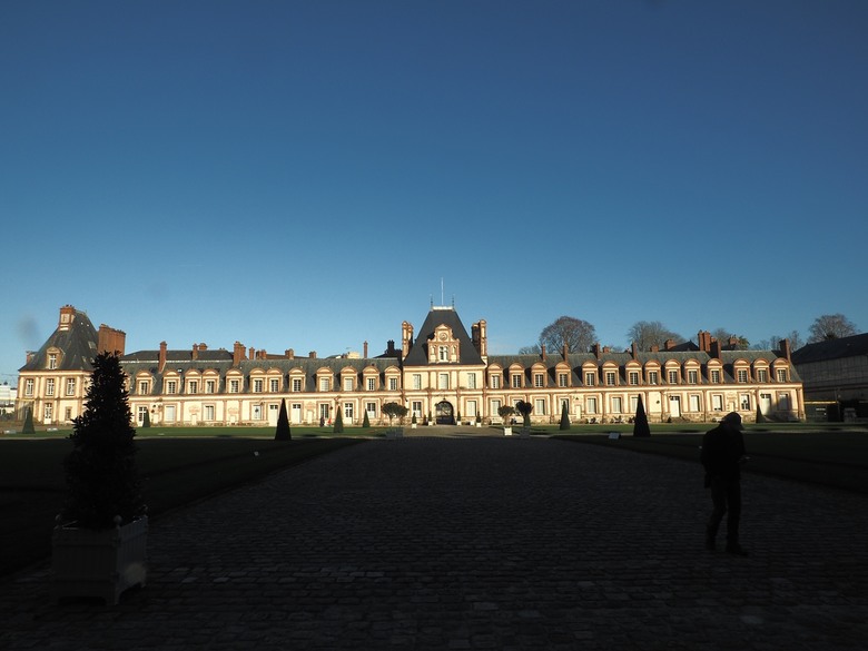 楓丹白露宮(Chateau de Fontainebleau),外掛凱旋門(Arc de Triomphe)、聖母院(Cathédrale Notre-Dame de Paris)、歌劇院(Palais Garnier)、莫里哀噴泉(Fontaine Molière)、聖米歇爾噴泉(Fontaine Saint-Michel) — 世界文化遺產 之 楓丹白靈宮及其園林(Palace and Park of Fontainebleau) — 2023年冬季歐洲行旅 第八部