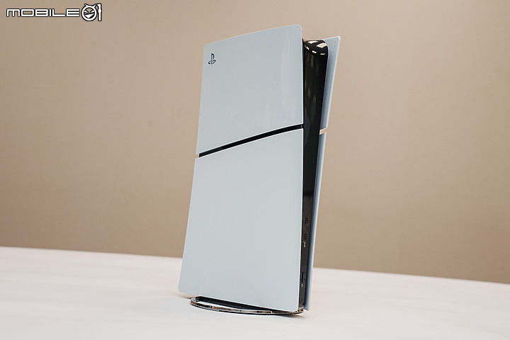 PS5新機型外型解析｜模組化的輕巧看得見！