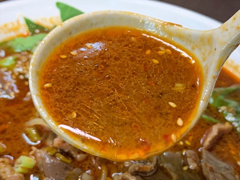 點我看大圖 想不到炒飯、炒麵店也有許多好吃的餐廳菜
