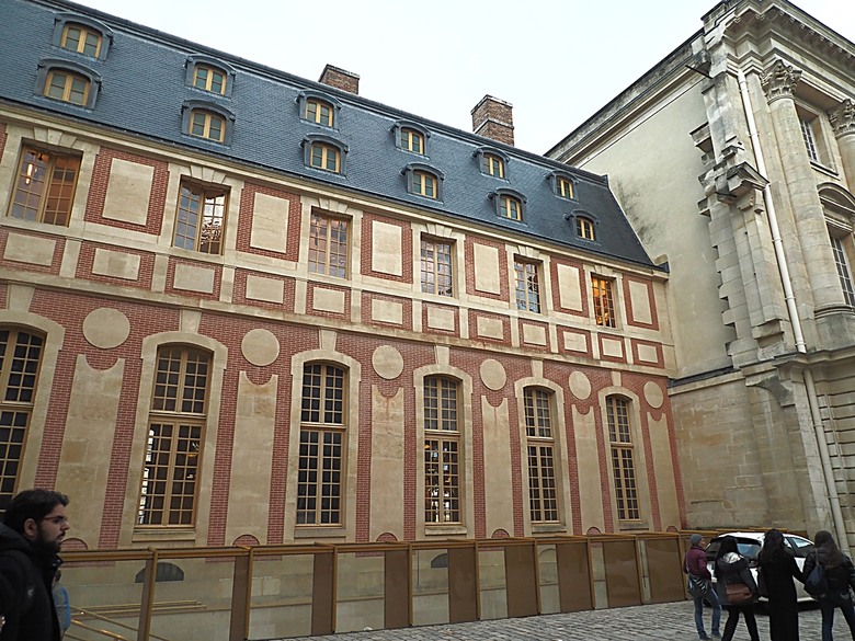 凡爾賽宮(Château de Versailles) — 世界文化遺產 之 凡爾賽宮及其園林(Palace and Park of Versailles) — 外掛巴黎市政廳(Hôtel de Ville)、古監獄(Conciergerie) 、皇家宮殿(Domaine National du Palais-Royal) — 2023年冬季歐洲行旅 第七部