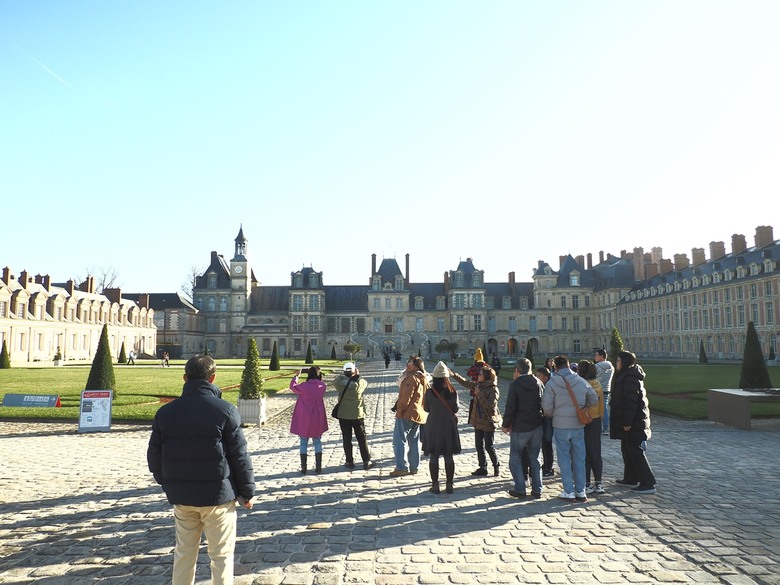 楓丹白露宮(Chateau de Fontainebleau),外掛凱旋門(Arc de Triomphe)、聖母院(Cathédrale Notre-Dame de Paris)、歌劇院(Palais Garnier)、莫里哀噴泉(Fontaine Molière)、聖米歇爾噴泉(Fontaine Saint-Michel) — 世界文化遺產 之 楓丹白靈宮及其園林(Palace and Park of Fontainebleau) — 2023年冬季歐洲行旅 第八部