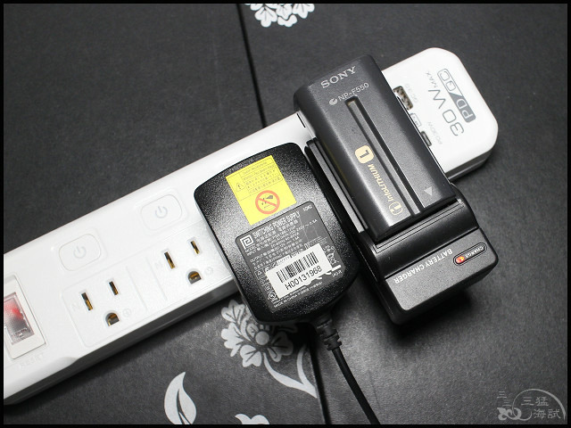 【快譯通abee EC-54631 1.8M電源延長線】5開4座、USB、TypeC快充,專利開關設計,BSMI最新安規,過載自動斷電!