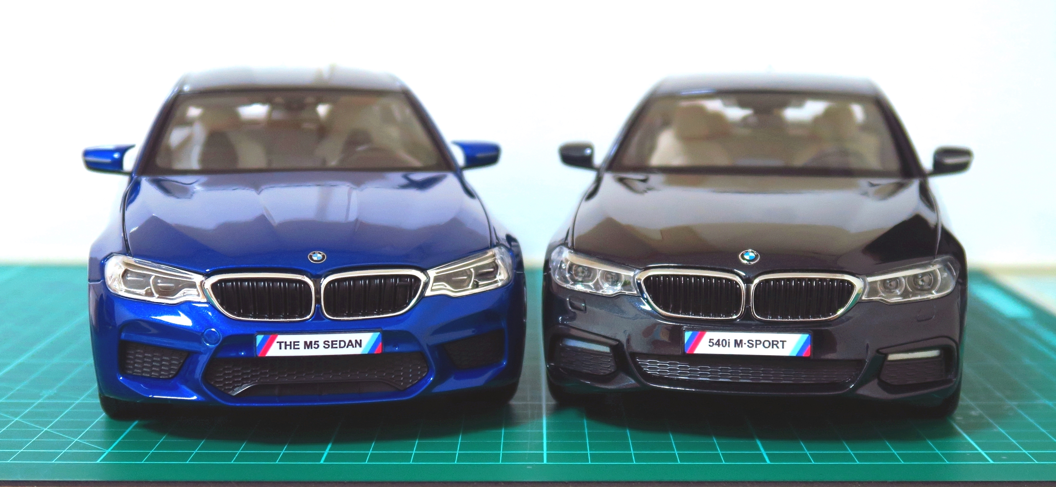 點我看大圖 汽車模型分享 1/18 KYOSHO BMW G30 540i M-SPORT