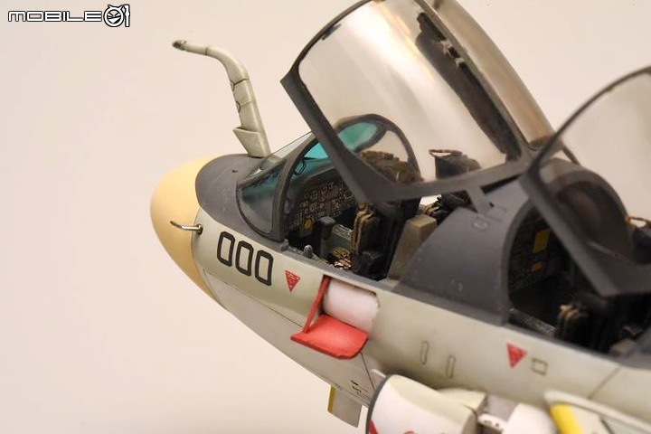 [模型製作記] EA-6B徘徊者(Prowler)電戰機 1/72