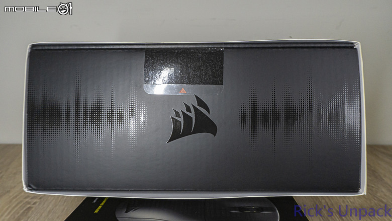 點我看大圖 【開箱】無線三模、增加續航 | CORSAIR HS80 MAX WIRELESS WHITE