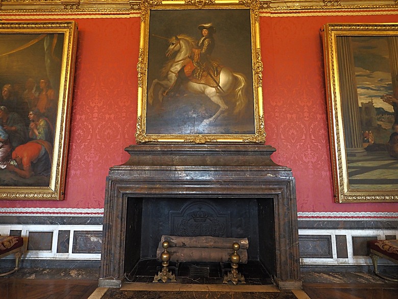 凡爾賽宮(Château de Versailles) — 世界文化遺產 之 凡爾賽宮及其園林(Palace and Park of Versailles) — 外掛巴黎市政廳(Hôtel de Ville)、古監獄(Conciergerie) 、皇家宮殿(Domaine National du Palais-Royal) — 2023年冬季歐洲行旅 第七部