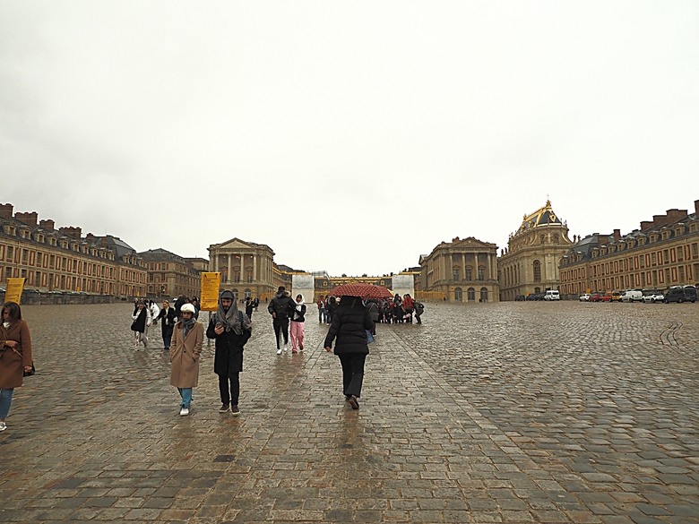 凡爾賽宮(Château de Versailles) — 世界文化遺產 之 凡爾賽宮及其園林(Palace and Park of Versailles) — 外掛巴黎市政廳(Hôtel de Ville)、古監獄(Conciergerie) 、皇家宮殿(Domaine National du Palais-Royal) — 2023年冬季歐洲行旅 第七部