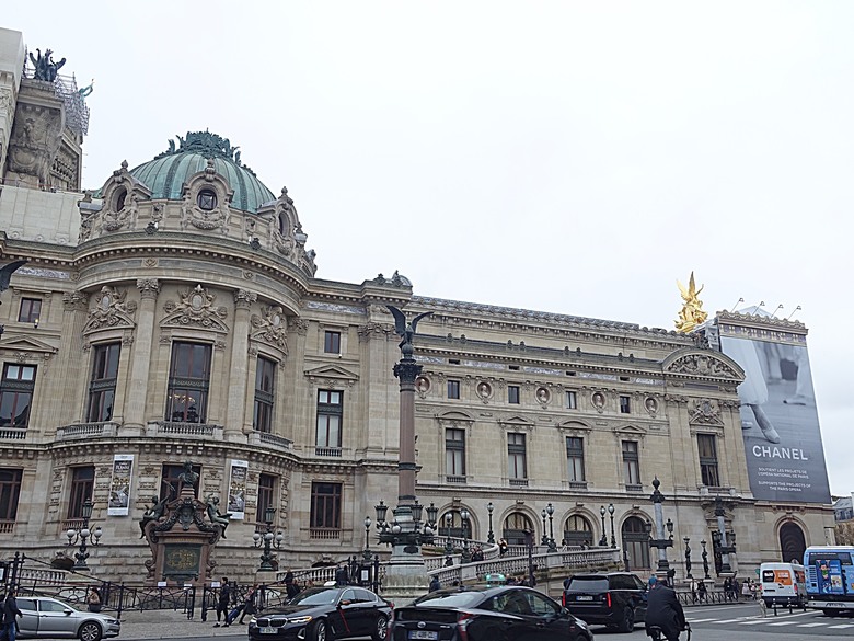 楓丹白露宮(Chateau de Fontainebleau)，外掛凱旋門(Arc de Triomphe)、聖母院(Cathédrale Notre-Dame de Paris)、歌劇院(Palais Garnier)、莫里哀噴泉(Fontaine Molière)、聖米歇爾噴泉(Fontaine Saint-Michel) — 世界文化遺產 之 楓丹白靈宮及其園林(Palace and Park of Fontainebleau) — 2023年冬季歐洲行旅 第八部