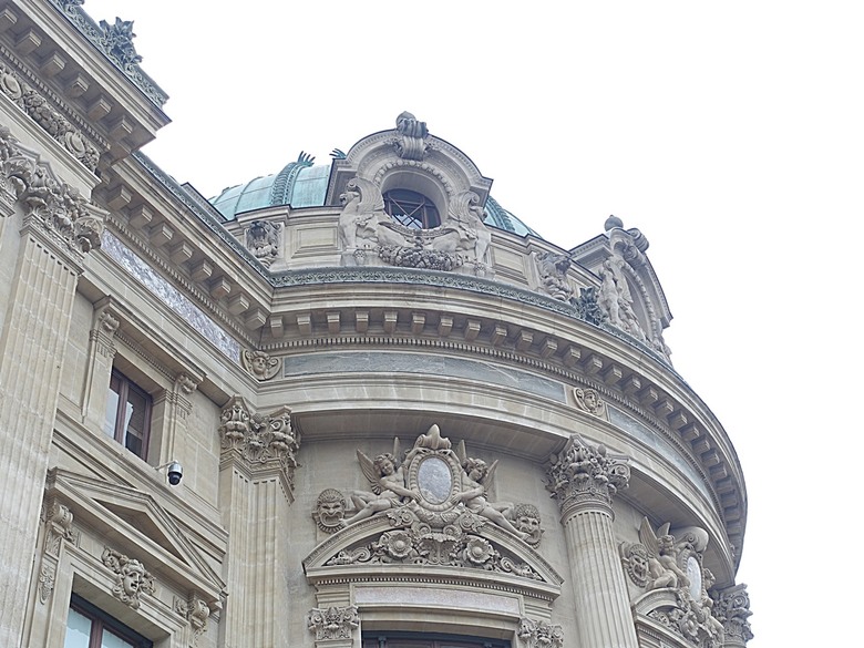 楓丹白露宮(Chateau de Fontainebleau),外掛凱旋門(Arc de Triomphe)、聖母院(Cathédrale Notre-Dame de Paris)、歌劇院(Palais Garnier)、莫里哀噴泉(Fontaine Molière)、聖米歇爾噴泉(Fontaine Saint-Michel) — 世界文化遺產 之 楓丹白靈宮及其園林(Palace and Park of Fontainebleau) — 2023年冬季歐洲行旅 第八部