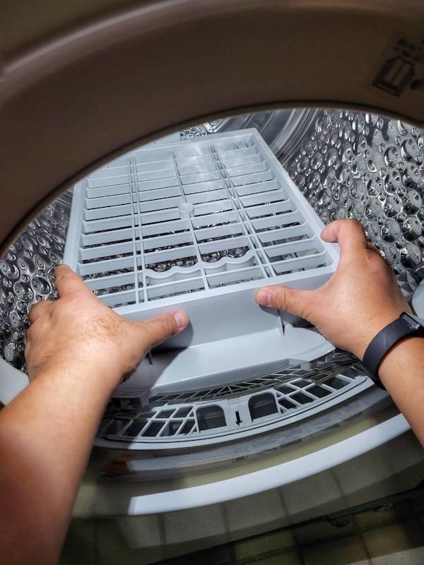 一見到你就有好心情 LG WR-100VW 免曬衣乾衣機