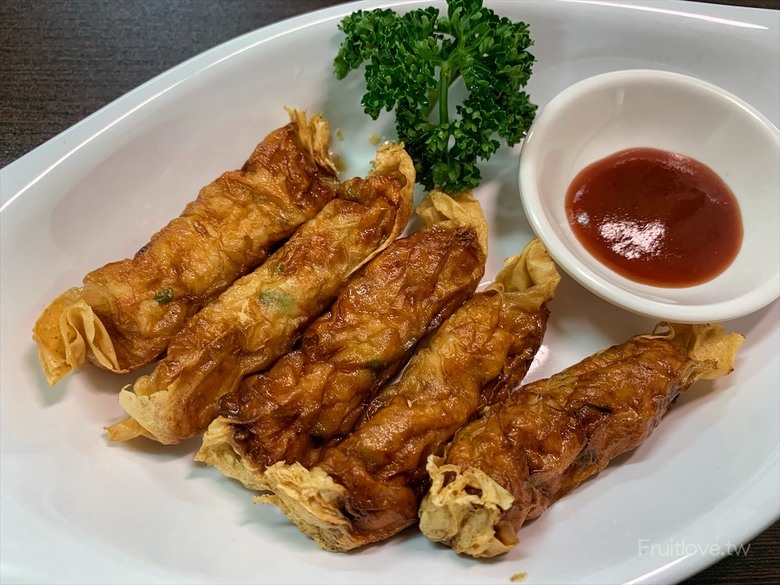 點我看大圖 想不到炒飯、炒麵店也有許多好吃的餐廳菜