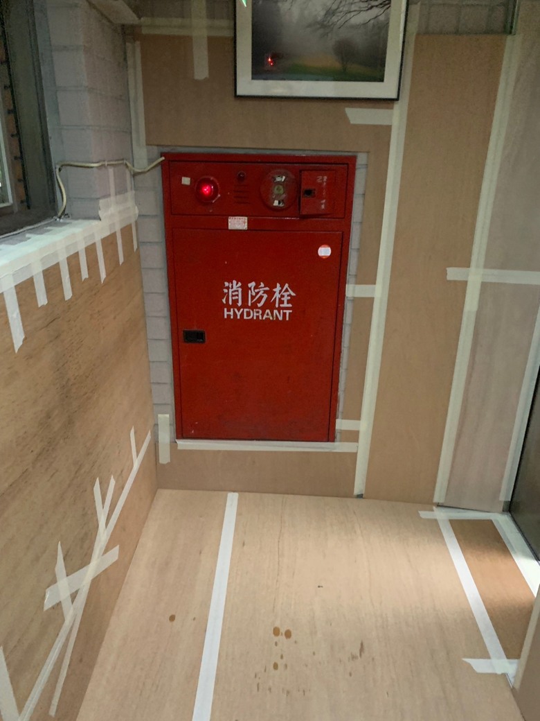 【開箱】客廳我們不要了！！！被書櫃包圍的現代溫馨宅