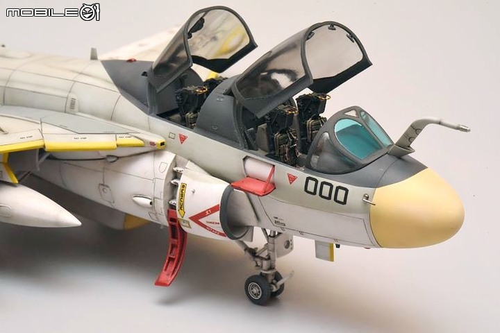[模型製作記] EA-6B徘徊者(Prowler)電戰機 1/72