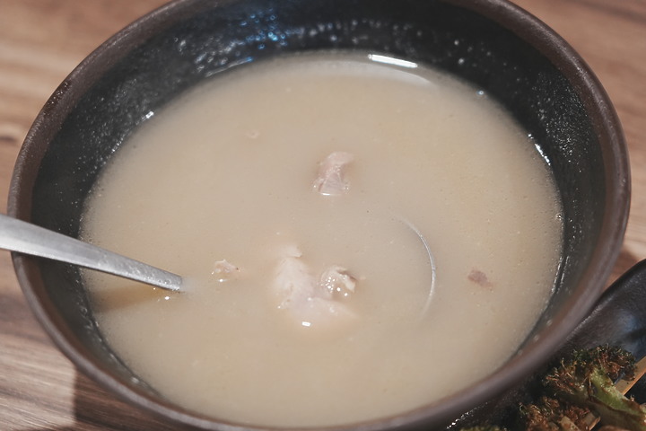 點我看大圖 平價日式串燒居酒屋!下班小酌的好去處~