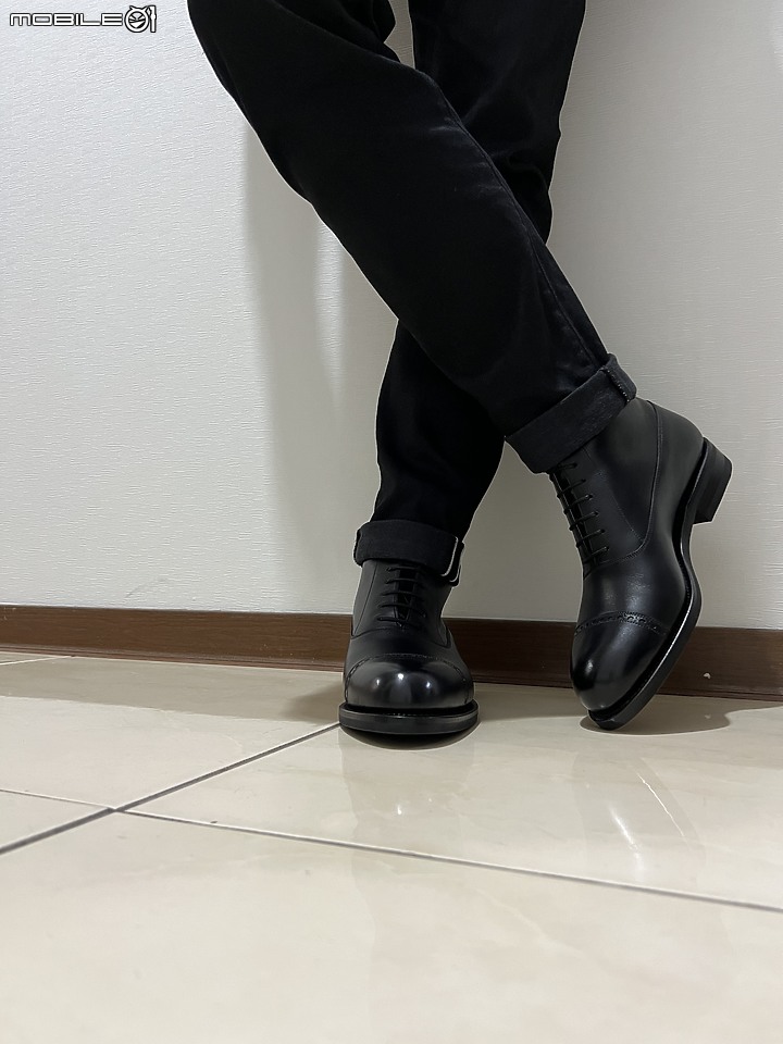 【開箱】高貴不貴 Carmina Balmoral Boots 之男生女生配
