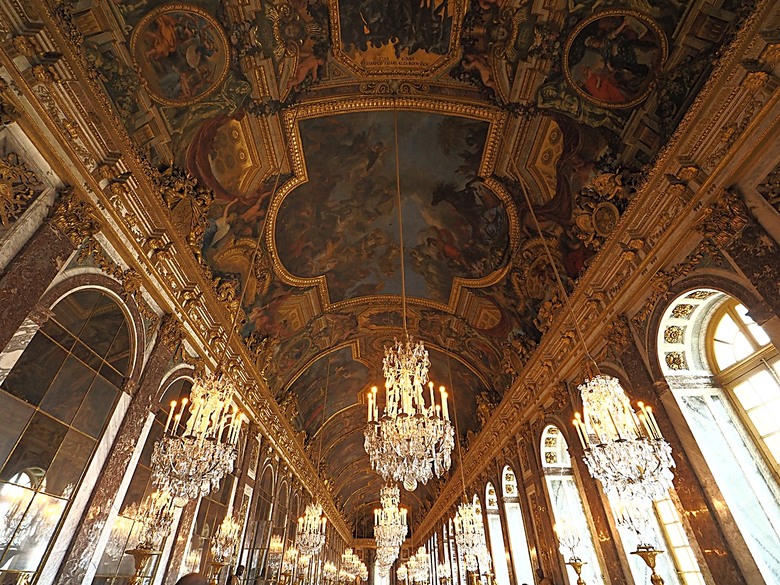 凡爾賽宮(Château de Versailles) — 世界文化遺產 之 凡爾賽宮及其園林(Palace and Park of Versailles) — 外掛巴黎市政廳(Hôtel de Ville)、古監獄(Conciergerie) 、皇家宮殿(Domaine National du Palais-Royal) — 2023年冬季歐洲行旅 第七部