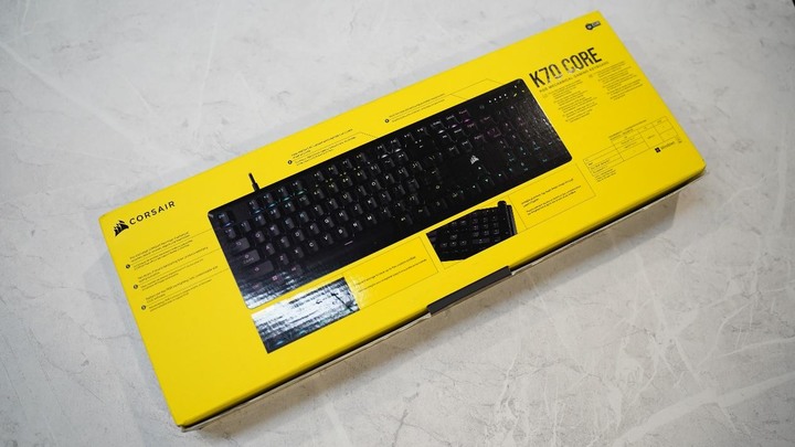 Corsair K70 Core開箱
