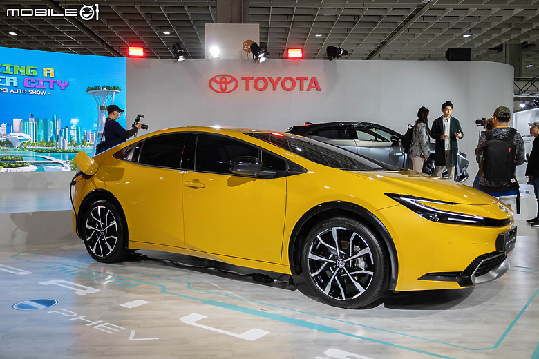 【2024台北車展】Toyota bZ Compact SUV Concept國內首演，另有明年上市的H2 City Gold氫能巴士搶先亮相！