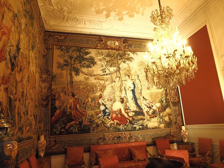 楓丹白露宮(Chateau de Fontainebleau),外掛凱旋門(Arc de Triomphe)、聖母院(Cathédrale Notre-Dame de Paris)、歌劇院(Palais Garnier)、莫里哀噴泉(Fontaine Molière)、聖米歇爾噴泉(Fontaine Saint-Michel) — 世界文化遺產 之 楓丹白靈宮及其園林(Palace and Park of Fontainebleau) — 2023年冬季歐洲行旅 第八部