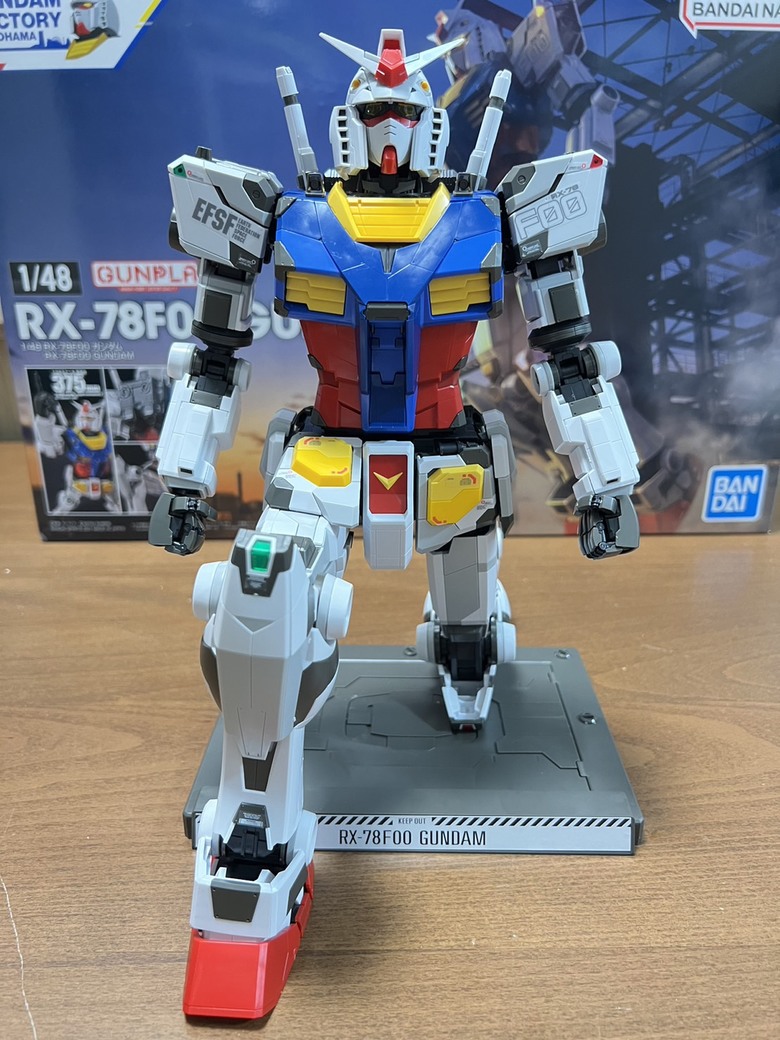 橫濱鋼彈展覽謝幕前的留念｜ 萬代 1/48 RX-78F00 鋼彈模型