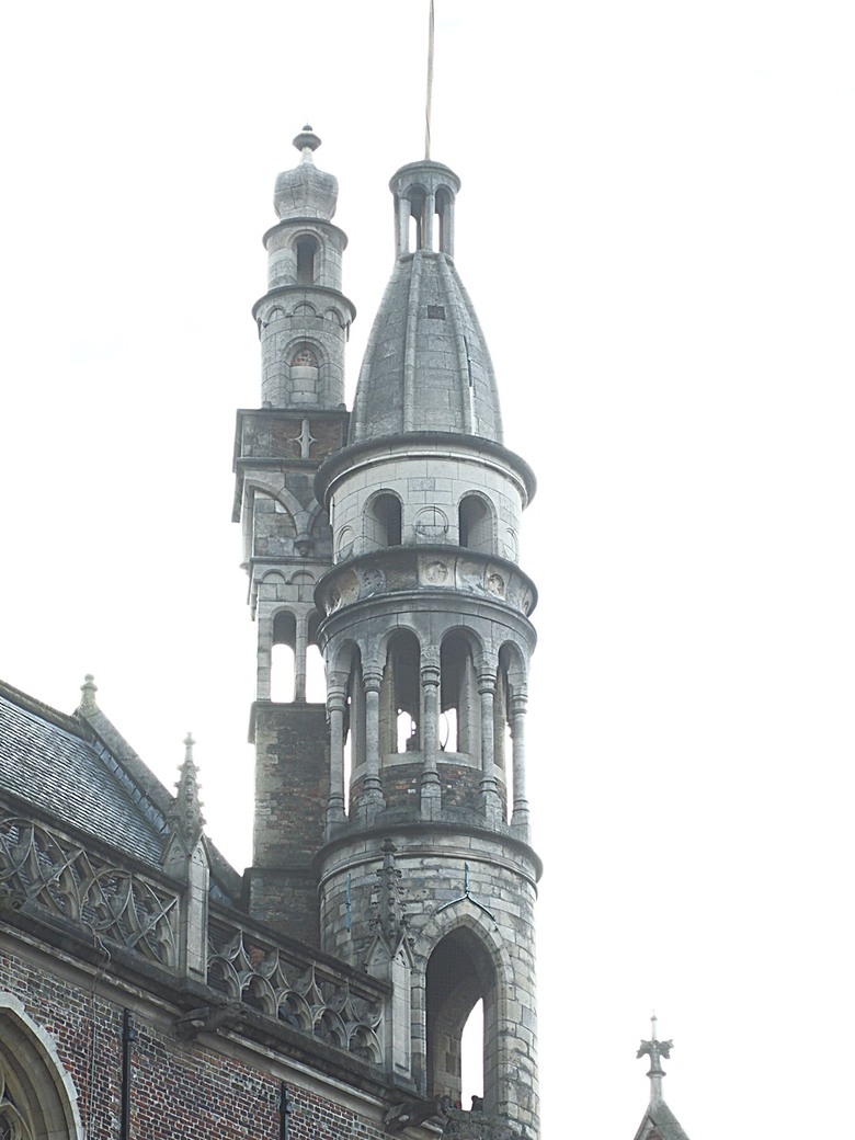 布魯日大廣場(Grote Markt)、大鐘樓(Belfort) 、市政廳(Stadhuis Brugge) 、玫瑰碼頭(Rosary Quay) 、聖母教堂(Onze-Lieve-Vrouwekerk)、貝居安禮修道院(Begijnhofkapel),還有白酒淡菜 — 世界文化遺產 之 布魯日歷史中心(Historic Centre of Brugge) — 2023年冬季歐洲行旅 第五部